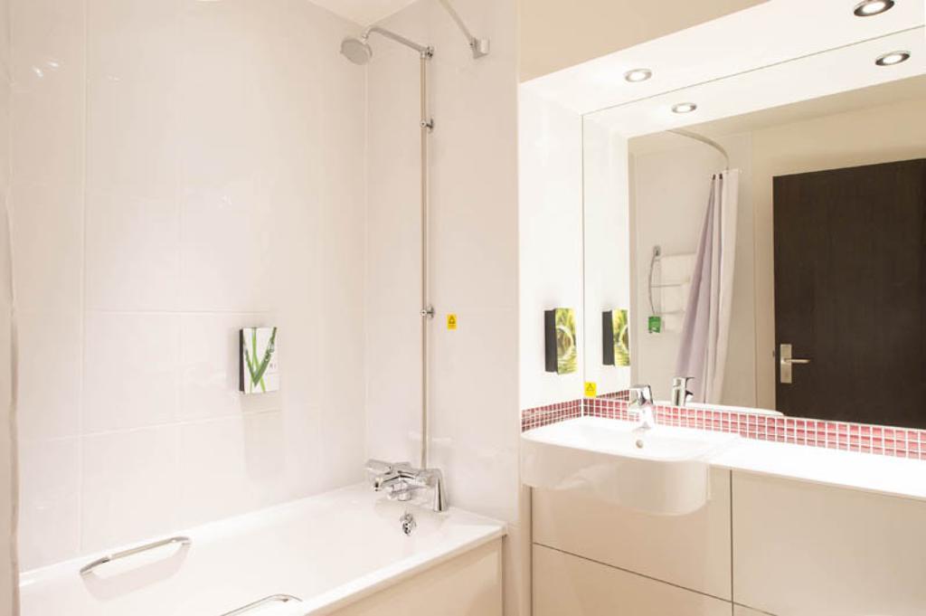 Premier Inn Glasgow - Bellshill Motherwell Dış mekan fotoğraf