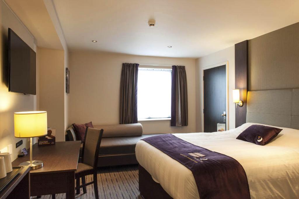 Premier Inn Glasgow - Bellshill Motherwell Oda fotoğraf